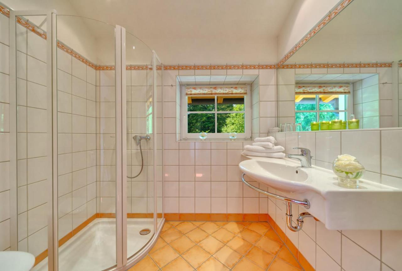 Hotel Fischerwirt Waldspa Faistenau